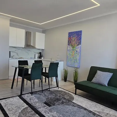 01, Sea View Durrës