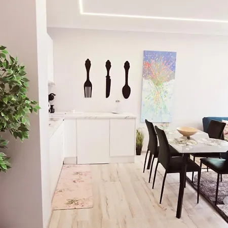 Apartment 01, Sea View